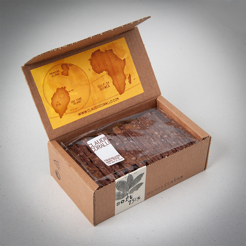 Claudio Corallo, 73.5% Chocolate Soft with Cocoa Bean Pieces 160 g